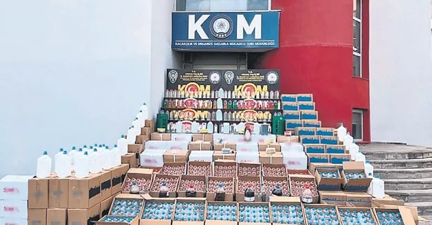 Sahte içki şebekesi çökertildi: Tapular çekler ve altınlara el konuldu