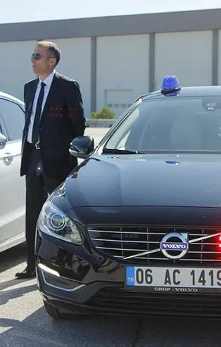 İstanbul'da çakarlı araç denetimi! İlk ceza Seferihisar Belediye Başkanı'na kesildi