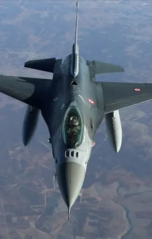 ABD'nin F-16 kararı Yunanistan'ı sarstı: "Başaramadık" manşetleriyle ağladılar