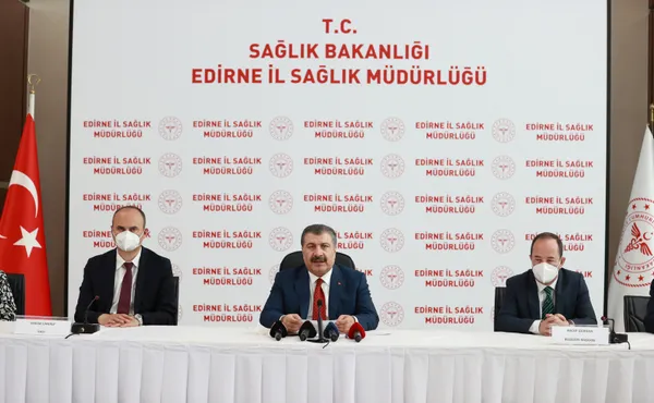 son-dakika-18-yas-ustu-asi-ne-zaman-saglik-bakani-fahrettin-koca-yazin-18-yas-ustunu-asilamak-istiyoruz-1620051384943.jpg SON DAKİKA: 18 yaş üstü aşı ne zaman? Sağlık Bakanı Fahrettin Koca: Yazın 18 yaş üstünü aşılamak istiyoruz-3