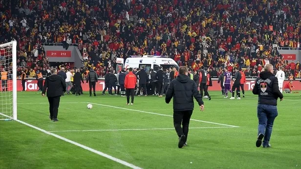 Göztepe-Altay maçındaki tribün olaylarına ilişkin iddianame tamamlandı! Fişeği atan F.E.'nin 15 yıla kadar hapsi isteniyor-3
