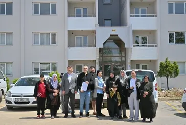 Önce Tekirdağ şimdi de İzmir! CHP'li belediyenin 'depremzedeleri tahliye' kararına vatandaştan sert tepki