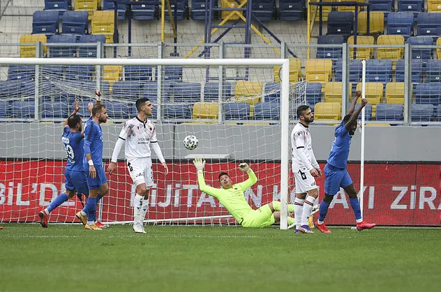 SON DAKİKA! ZTK'da büyük sürpriz! Süper Lig ekibi evinde elendi | Gençlerbirliği 0 - 2 Tuzlaspor