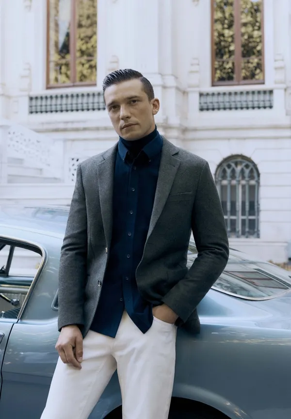 cacharel-sonbaharkis-2020-21-koleksiyonunu-tanitti-1605191045111.jpg Cacharel Sonbahar/Kış 2020-21 koleksiyonunu tanıttı-2