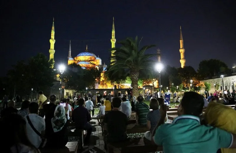 Oruç ne zaman, hangi tarihte başlıyor? 2025 Ramazan ayına kaç gün kaldı?