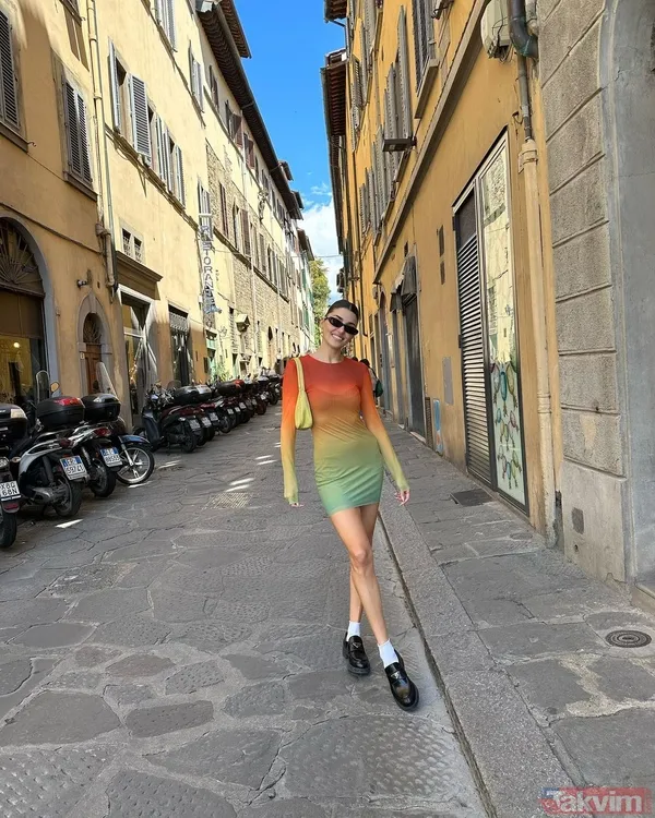 Hande Erçel ile Hakan Sabancı İtalya'da ifşa oldu! Aşklarını romantik paylaşımla ilan etmişlerdi gizli çekilen görüntü olay: "Evlenirler" - 40