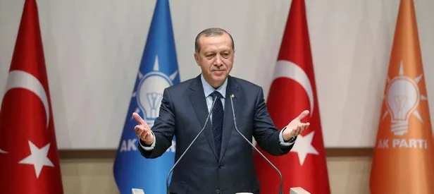 Kurucu lidere 100 bin kişilik görkemli kongre