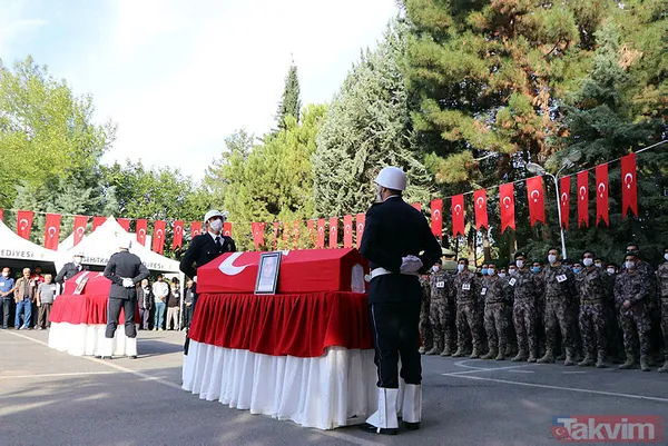 Şehit özel harekat polisleri Cihat Şahin ile Fatih Doğan, gözyaşlarıyla memleketlerine uğurlandı - 2