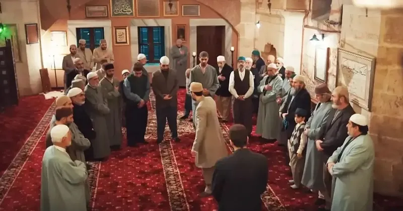 kizil-goncalarda-cuneydin-rolu-degisecek-yeni-sezon-iddialari-ortaligi-karistirdi-1720337150845.jpeg 3 kişi daha diziden ayrılınca... Kızıl Goncalar'da Cüneyd'in rolü değişti!-6