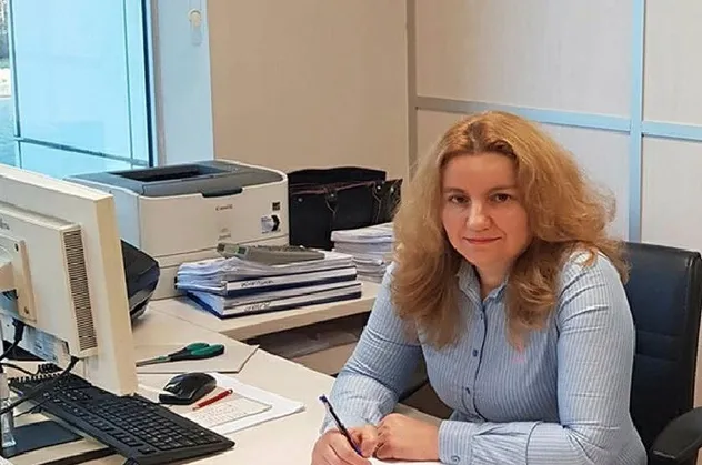 CHP'li Aydın Büyükşehir Belediyesi’nde FETÖ’cü Erkan Karaaslan’ın yolsuzluğunu engelleyen müdür Ümmü Gülsüm Uslu'ya mobbing