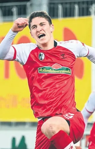 Galatasaray'da yıldız yağmuru devam ediyor! Aslan Osame Sahraoui'ye kancayı taktı