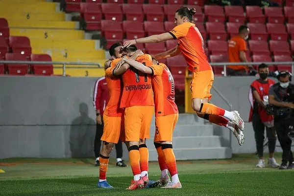 Beşiktaş, Fenerbahçe, Galatasaray... Şampiyonluk yarışında düğüm haftası geldi çattı-4