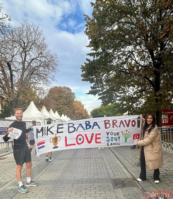 Karsu bebeğinin cinsiyetini pankartla duyurdu! Eşi Mike Schrama sevinçten yerinde duramadı - 8