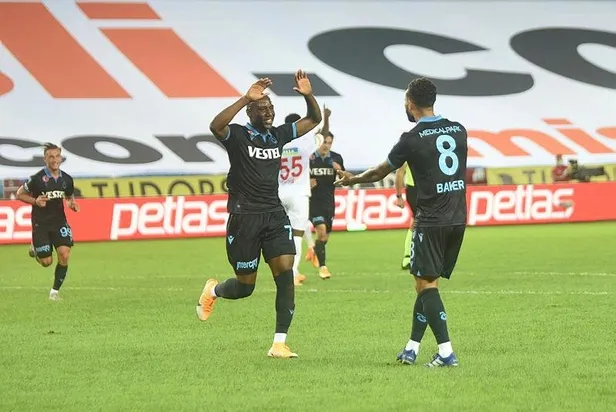 trabzonda-gol-firtinasi-ms-trabzsonspor-3-1-yeni-malatyaspor-1601144306123.jpeg Trabzon'da gol 'Fırtına'sı! MS: Trabzsonspor 3-1 Yeni Malatyaspor-2