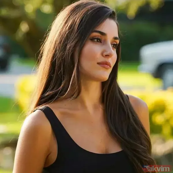 Hande Erçel annesini mezarı başında andı! Sözleri yürek yaktı: Keşke bir süre daha dizinin dibinde yaşasaymışım... - 2