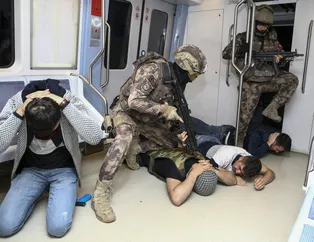 Ankara metrosunda nefes kesen anlar!