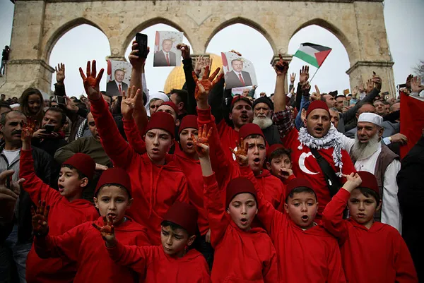 Mescid-i Aksa’da BM’nin Kudüs kararına teşekkür-10