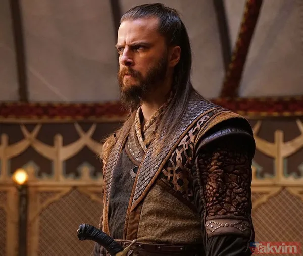 Defne Samyeli'nin kızı Deren Talu bikinili kareleriyle ortalığı kasıp kavurmuştu! Bu kez sevgilisi ile aşka geldi Baran Tınaz ile plajda... - 47