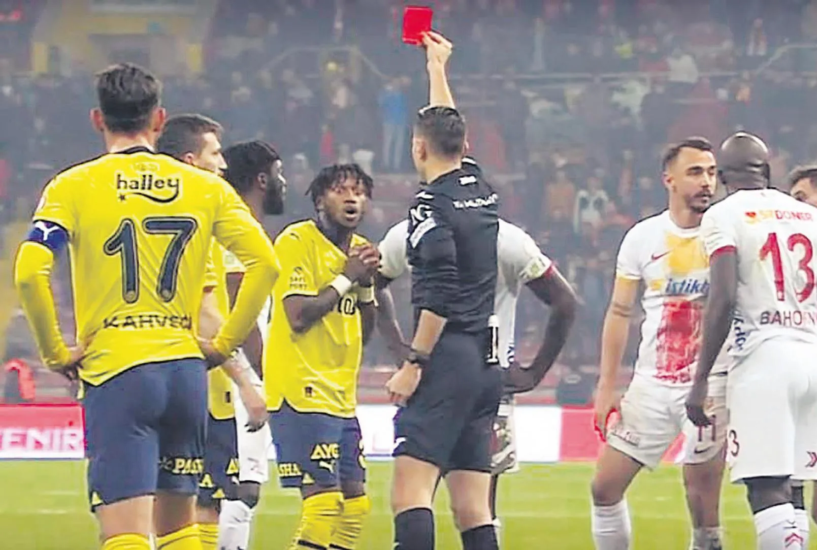 Bana ’f..cking stupid’ dedi