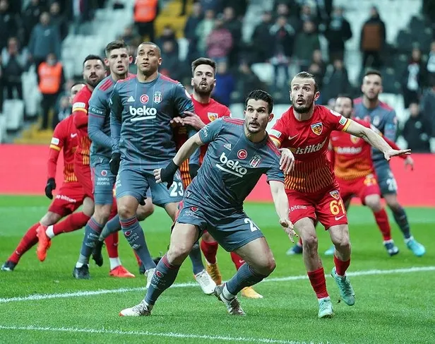 ligde-umdugunu-bulamayan-besiktas-ziraat-turkiye-kupasindan-da-elendi-1646260976558.jpeg Ligde umduğunu bulamayan Beşiktaş Ziraat Türkiye Kupası'ndan da elendi-5