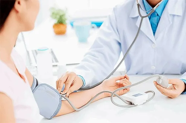 dusuk-tansiyon-kalbe-ve-beyne-zarar-veriyor-kardiyoloji-uzmanindan-tedavi-tavsiyeleri-1664395465348.jpeg Düşük tansiyon kalbe ve beyne zarar veriyor! Kardiyoloji uzmanından tedavi tavsiyeleri...-5