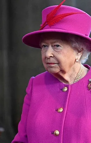 Kraliçe Elizabeth temizlikçi arıyor