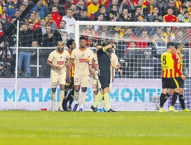 Fatih Terim, Göztepe yenilgisi sonrası net mesaj verdi: Hepimiz bedelini ödeyeceğiz-3