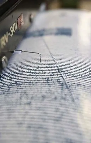 Van'da korkutan deprem! AFAD ve Kandilli son depremler listesi