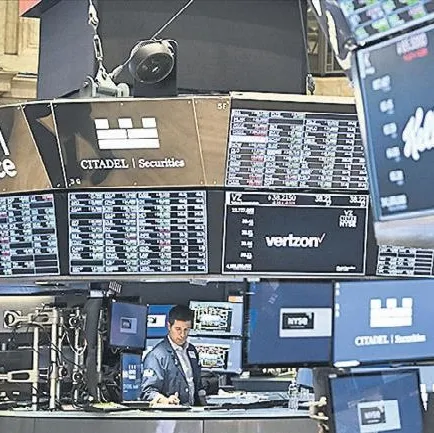 Piyasalar dalgalandı