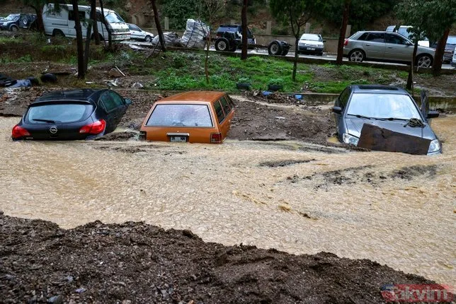 İzmir kabusu yaşıyor: Altyapı eksiği bütün kenti perişan etti! İşte yağmurun ardından gelen korkunç manzara