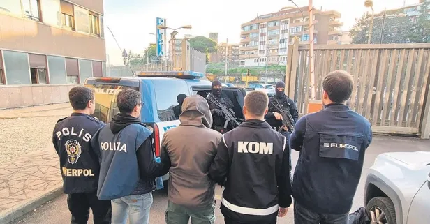 İngiliz basını operasyonun detaylarını yazdı| Barış Boyun ev hapsindeyken bazuka saldırısı planladı! Cinayetin ardından gelen tebrik mesajı takibe takıldı