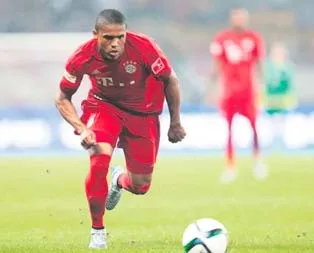 Douglas ve Nikola Kalinic tamam ama!