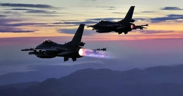 son-dakika-milli-savunma-bakanligi-acikladi-irak-kuzeyindeki-avasin-basyanda-4-pkkli-etkisiz-hale-getirildi-1621958510371.jpeg Son dakika: Milli Savunma Bakanlığı açıkladı! Irak kuzeyindeki Avaşin-Basyan’da 4 PKK'lı etkisiz hale getirildi-4