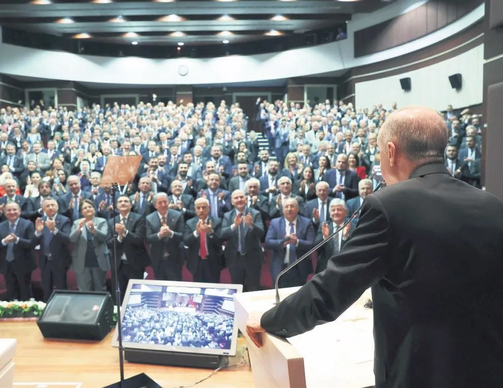 Seçimi erkene çekebiliriz