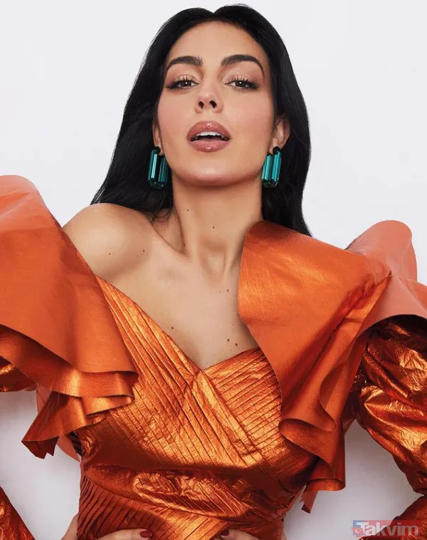 Cristiano Ronaldo'nun sevgilisi Georgina Rodriguez 'bu iş burada bitmez' dedi tek tek patlattı! Isıtmasız bir depoda yaşıyor... - 6