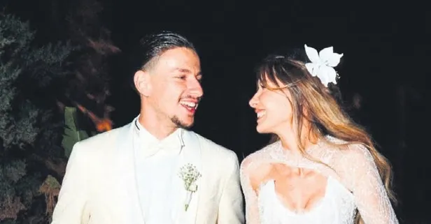 Annesine rest çeken Enis Destan Arzum Kuruçalı ile evlendi