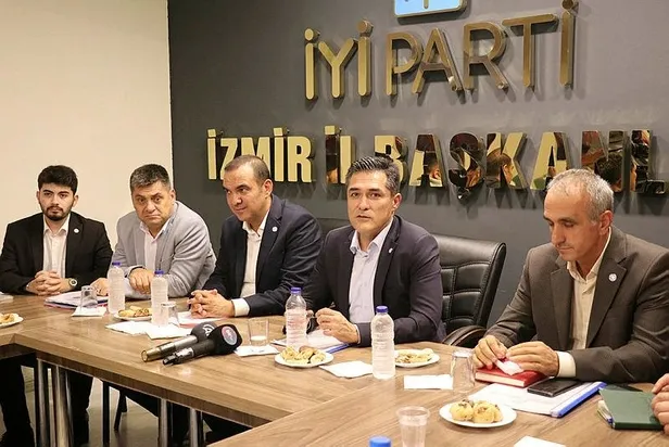 imamoglu-ittifakin-gerekli-oldugunu-soyluyorum-1694689654636.jpeg İmamoğlu'ndan Akşener'e 'ittifak' çağrısı! At pazarlığını açık eden sözler: İYİ Parti'nin tarifine göre müzakere kapısı kapanmadı-3