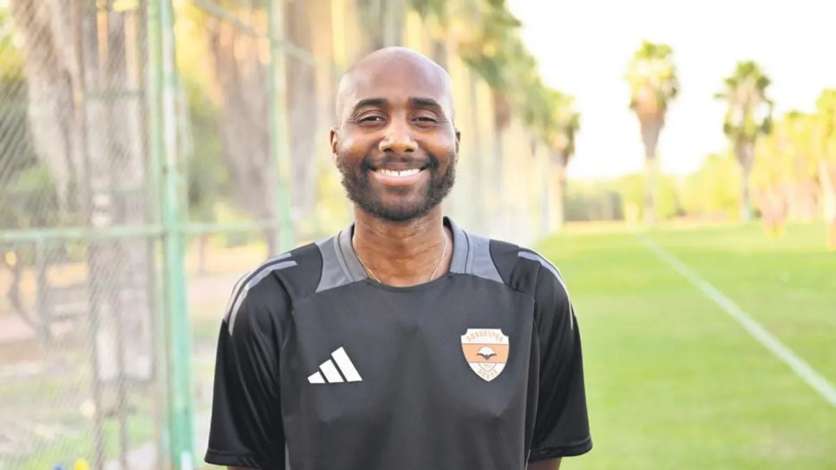 Sol Bamba'nın hayatını kaybetmesi futbol dünyasını yasa boğdu