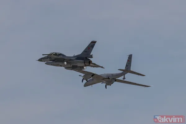 Başkan Erdoğan TEKNOFEST'te! Aziz Sancar ve öğrencilerle birlikte gösteriyi izledi - 18