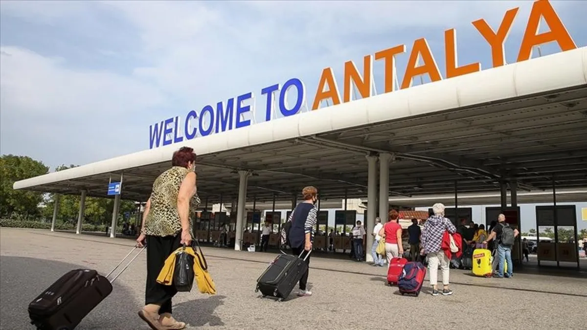 Antalya’ya 11 ayda 16.6 milyon turist