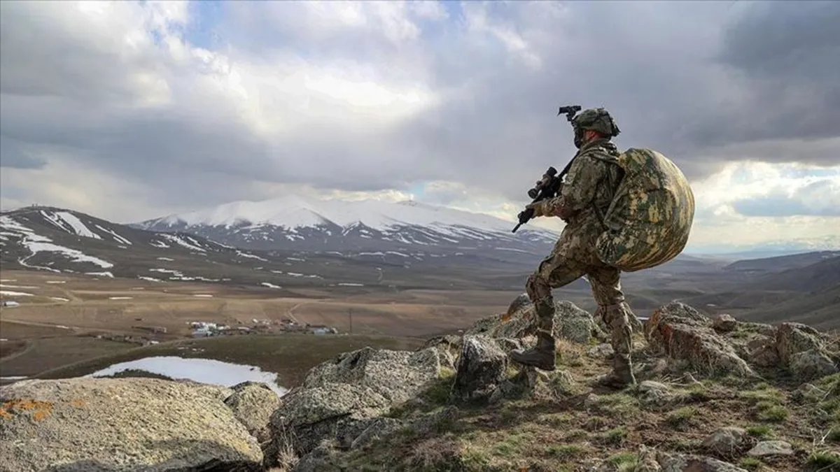 Kaçacak yerleri kalmadı! TSK, Suriye'nin kuzeyinde 23 PKK/YPG'li teröristin nefesini kesti