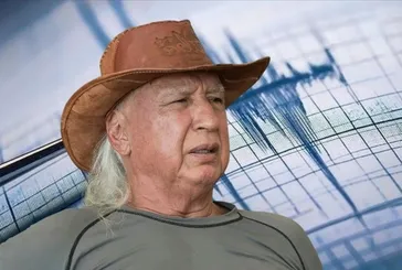 Şener Üşümezsoy kimdir? Prof. Dr. Şener Üşümezsoy kaç yaşında ve nereli?