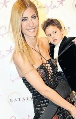 Çağla Şıkel ve Emre Altuğ yeni yılı Nevşehir'de, Aşkın Nur Yengi ve Haluk Bilginer de Kıbrıs'ta karşılayacak