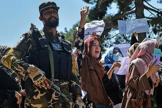 Taliban kadınlara yönelik yeni kararlarını açıkladı-5