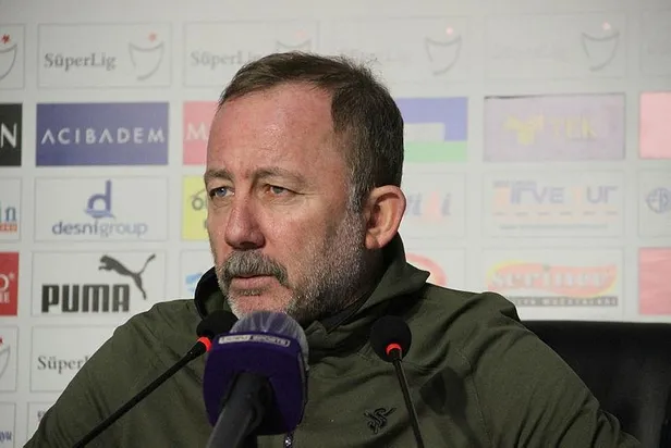 besiktas-teknik-direktoru-sergen-yalcin-erzurumspor-galibiyeti-sonrasi-konustu-8de-8-hic-kimse-icin-soz-konusu-olamaz-1618171903742.jpeg Beşiktaş Teknik Direktörü Sergen Yalçın Erzurumspor galibiyeti sonrası konuştu: 8'de 8 hiç kimse için söz konusu olamaz-1