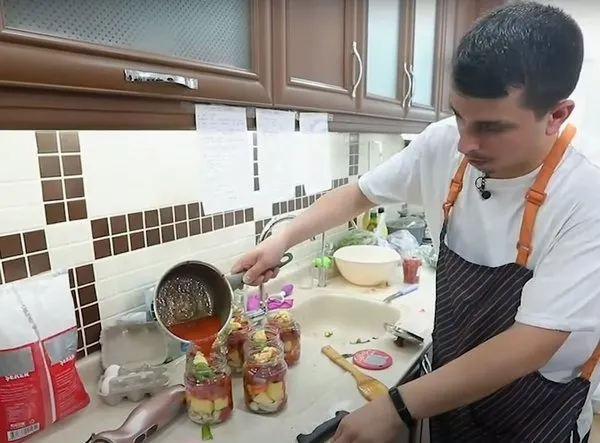 10-haziran-zuhal-topalla-yemekteyiz-kim-birinci-oldu-yemekteyiz-15-bin-tlyi-kim-kazandi-10-haziran-yemekteyiz-1654876799636.jpg Yemekteyiz 15 bin TL'yi kim kazandı? 10 Haziran Yemekteyiz PUAN DURUMU! 10 Haziran Zuhal Topal'la Yemekteyiz kim birinci oldu?-3