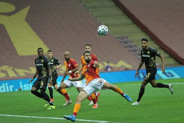 erman-toroglu-goztepe-besiktas-galatasaray-yeni-malatyaspor-maclarini-degerlendirdi-cok-baski-var-1621104109694.jpeg Erman Toroğlu, Göztepe-Beşiktaş, Galatasaray-Yeni Malatyaspor maçlarını değerlendirdi: Çok baskı var-3