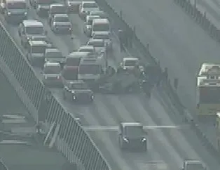Haliç Köprüsü’nde trafiği kilitleyen kaza!