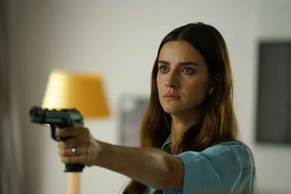 Sen Anlat Karadeniz 24. yeni bölümde ok yaydan çıkıyor! Sen Anlat Karadeniz 24. yeni bölüm fragmanı izle...-5