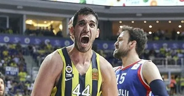 Efes’i yenen Fenerbahçe seriyi 2-2’ye getirdi